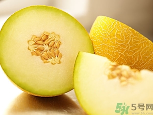 哈密瓜籽能吃嗎？哈密瓜酸了還能吃嗎？