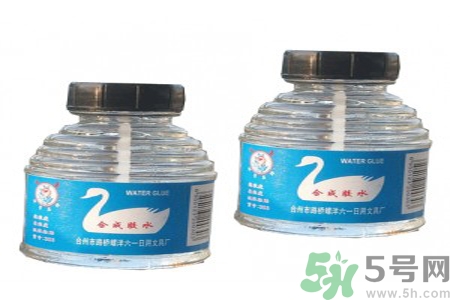 502膠水怎么洗？如何祛除衣服上的膠水？
