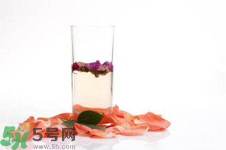 女性秋季養生喝什么茶？適合女性秋季飲用的茶品推薦