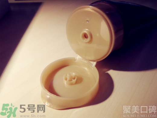 lg睿嫣潤膏洗發水怎么用？潤膏洗發水使用方法