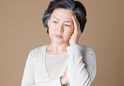 更年期失眠的原因？更年期失眠怎么調理？