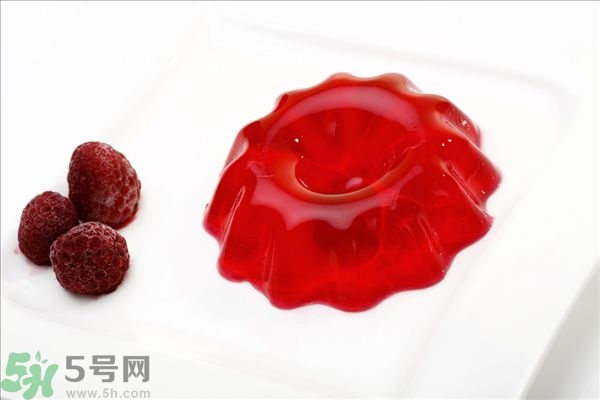 寶寶咳嗽能吃果凍嗎？寶寶多大可以吃果凍？