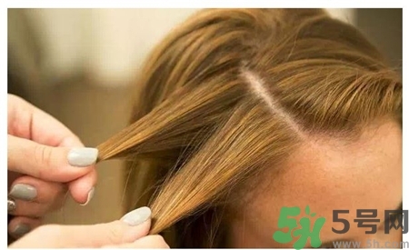 瀑布辮怎么編?瀑布辮編發步驟