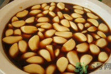 醋泡大蒜的好處有哪些？醋泡大蒜的壞處有什么？