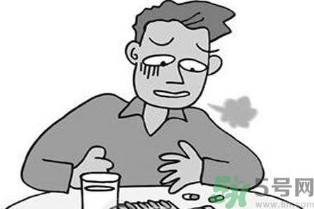 長期酗酒會引起心絞痛嗎？引起心絞痛的原因有哪些？