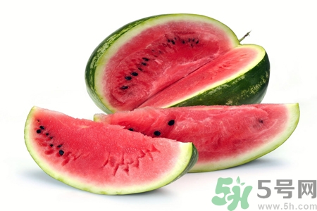 口腔潰瘍可以吃西瓜嗎？口腔潰瘍能不能吃西瓜？