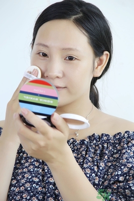 約會(huì)化什么妝？約會(huì)怎么化妝？