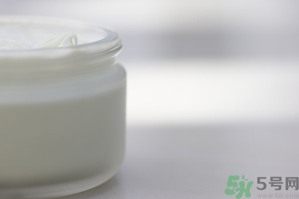 妝前乳有必要用嗎？妝前乳什么時候用？
