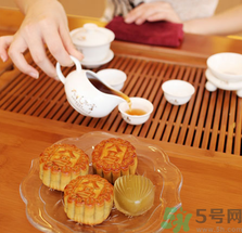 吃月餅會便秘嗎？吃月餅便秘怎么辦？