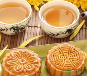 月餅一次吃多少比較好？月餅吃多了會怎樣？