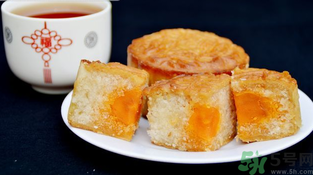 月餅吃多了會怎么樣？哪些人不宜吃月餅？