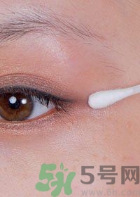 眼線怎么畫好看圖解？單眼皮怎么畫眼線好看？