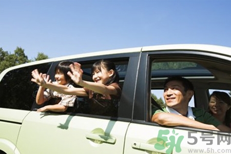 寶寶暈車吃什么好？如何避免寶寶暈車？