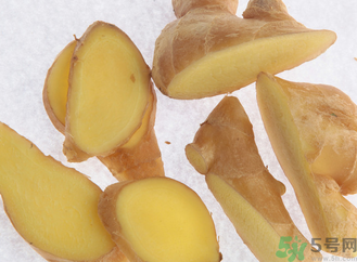 產后脫發吃什么好？治療產后脫發的小偏方