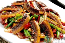 鰻魚是黃鱔嗎?鰻魚和鱔魚的區別 鰻魚是黃鱔嗎?鰻魚和鱔魚的區別