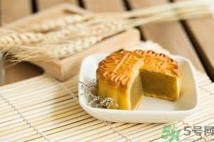 月餅吃多了會(huì)怎么樣？月餅好消化嗎？
