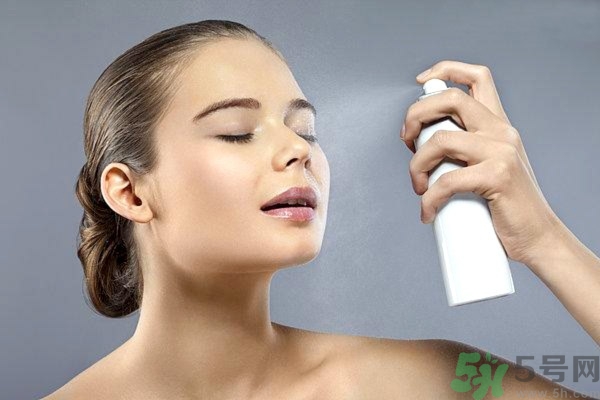 護膚的正確步驟是什么順序？護膚的正確步驟眼霜用在第幾步？