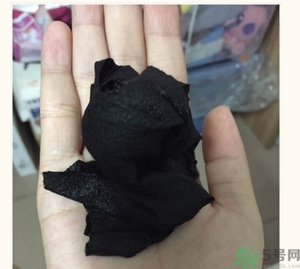 膜法世家黑面膜怎么樣？膜法世家水光黑面膜好用嗎？