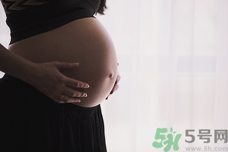 胎兒大小和肚子大小有關嗎?胎兒大小和什么有關