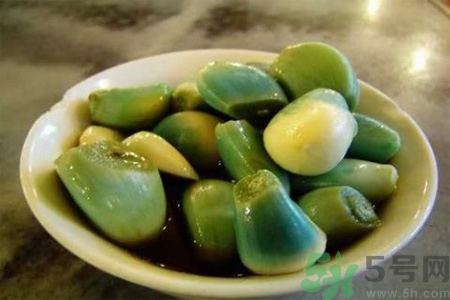 臘八蒜吃了對(duì)身體有什么好處？臘八蒜吃了對(duì)身體有什么功效？