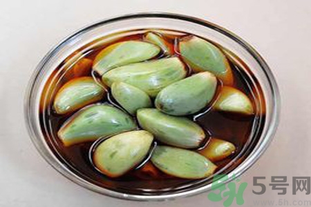 臘八蒜吃了對(duì)身體有什么好處？臘八蒜吃了對(duì)身體有什么功效？