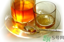 早晨空腹喝蜂蜜水好嗎？蜂蜜水什么時候喝好？
