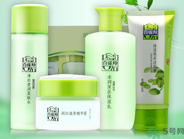 相宜本草和百雀羚哪個(gè)好用？百雀羚和相宜本草哪個(gè)更好一點(diǎn)？