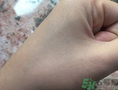 菲詩(shī)小鋪水光無瑕氣墊修顏乳怎么用？菲詩(shī)小鋪氣墊cc使用方法