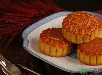 蓮蓉月餅的保質期是多久？蓮蓉月餅怎么保存？
