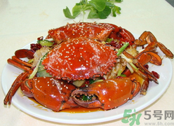 吃螃蟹胃疼是什么原因？吃螃蟹胃疼怎么辦？