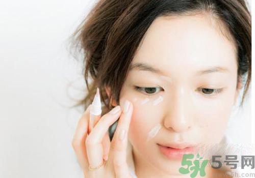 敷完面膜不洗臉會怎樣？敷完面膜不洗臉有什么危害？