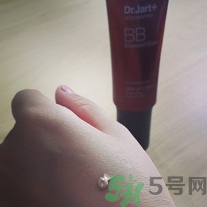 dr.jart銀管和黑管的區別？蒂佳婷銀色bb和黑色bb哪個好？