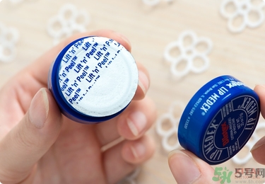 Blistex碧唇小藍罐好用嗎？怎么用？