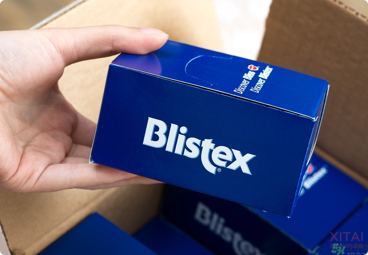 Blistex碧唇小藍罐好用嗎？怎么用？