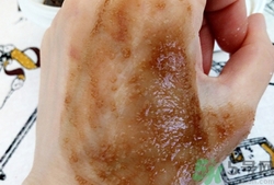 思親膚在韓國(guó)什么檔次？skin food在韓國(guó)怎么樣？