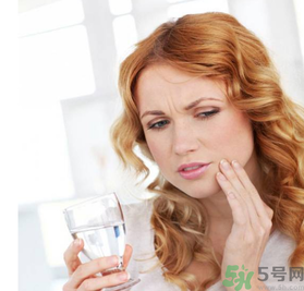 牙齒酸軟是怎么回事？牙齒酸軟怎么辦？