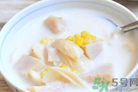 吃芋頭可以喝牛奶嗎？吃芋頭喝牛?奶有什么好處？