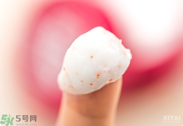 資生堂護手霜怎么樣？資生堂護手霜100g紅罐好用嗎？