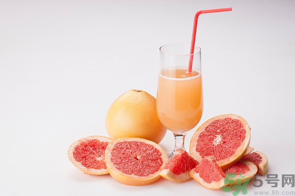 柚子能榨汁嗎？柚子和什么榨汁好喝？