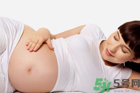 孕婦秋季洗頭多久一次？孕期洗頭一周幾次最好？