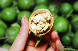 新鮮核桃上火嗎？吃新鮮核桃會上火嗎？
