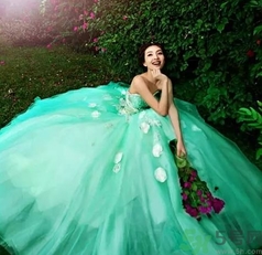 結婚可以穿綠色衣服嗎？結婚為什么穿綠鞋子？