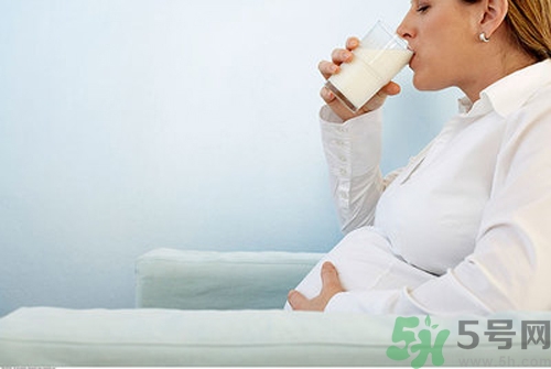 孕婦缺鈣的癥狀有哪些？孕婦缺鈣怎么補？