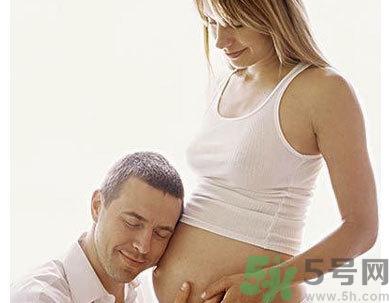 孕婦缺鈣的癥狀有哪些？孕婦缺鈣怎么補？