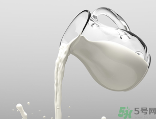 牛奶和鮮棗能一起吃嗎?鮮棗能和牛奶一起吃嗎? 牛奶和鮮棗能一起吃嗎?鮮棗能和牛奶一起吃嗎?