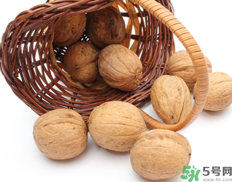 核桃一天吃幾個(gè)合適？核桃一天吃幾個(gè)最好？