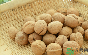 核桃一天吃幾個(gè)合適？核桃一天吃幾個(gè)最好？