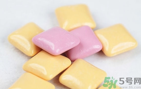 孕婦能吃口香糖嗎？口香糖粘在頭發上怎么辦?