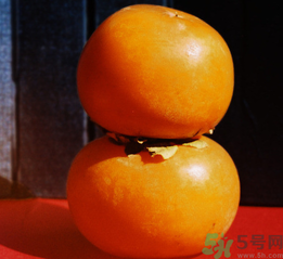 女人吃柿子有什么好處？女人吃柿子好嗎？