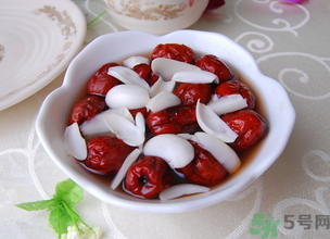 哺乳期可以吃鮮棗嗎？哺乳期能吃鮮棗嗎？